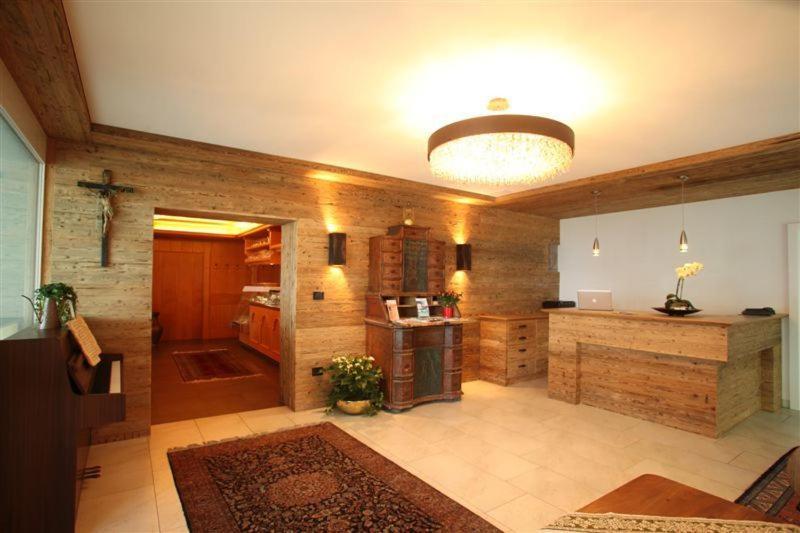 Hotel Panorama Тіроло Екстер'єр фото