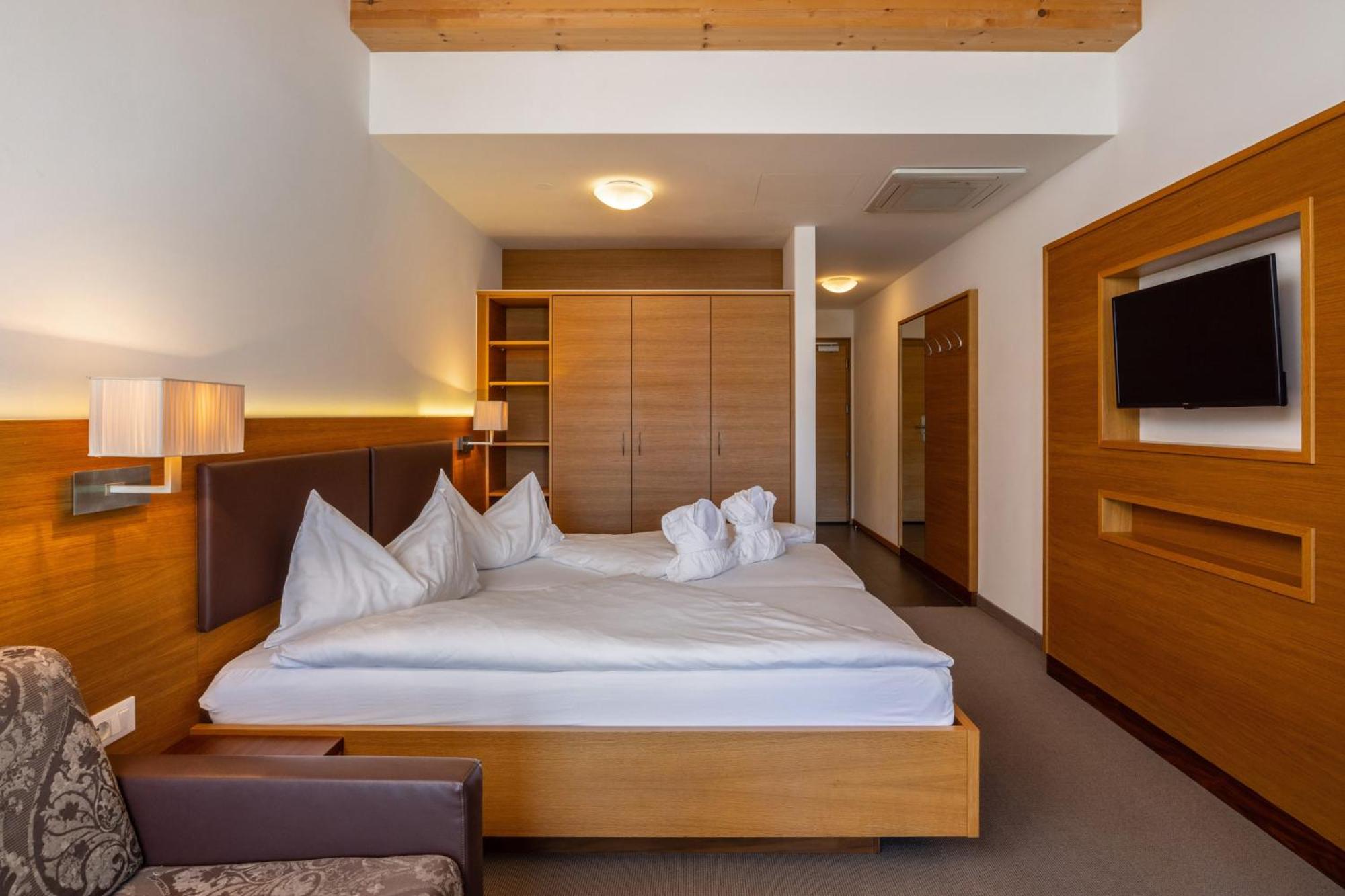 Hotel Panorama Тіроло Екстер'єр фото