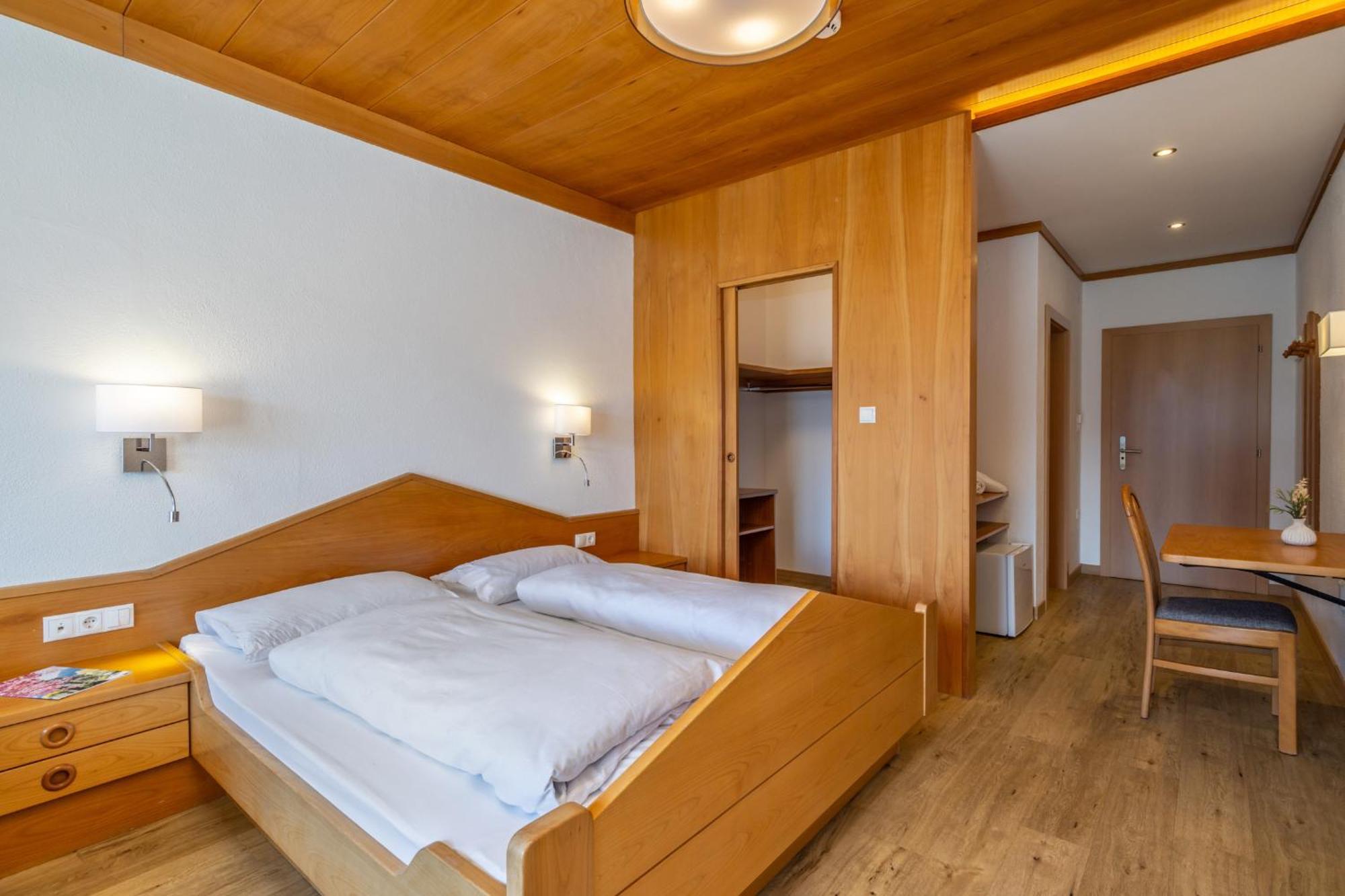 Hotel Panorama Тіроло Екстер'єр фото